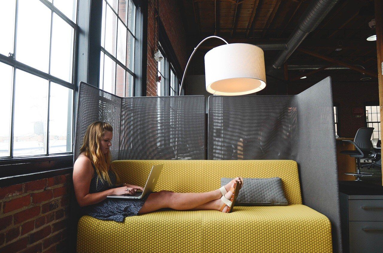 Entrepreneurship Degree vs. Business Degree: What's the difference?