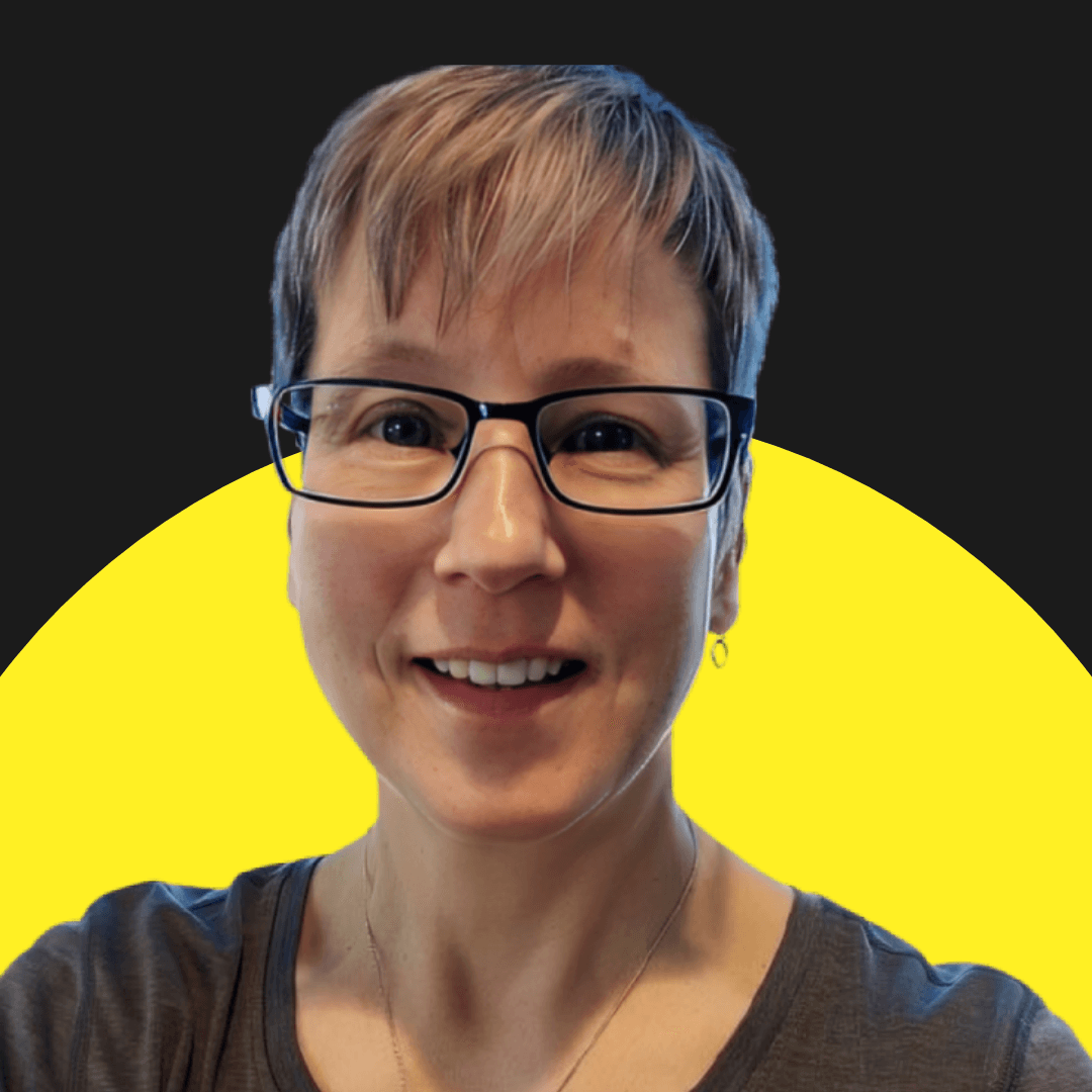 MEET THE TEAM_LAURA SANKOVICH